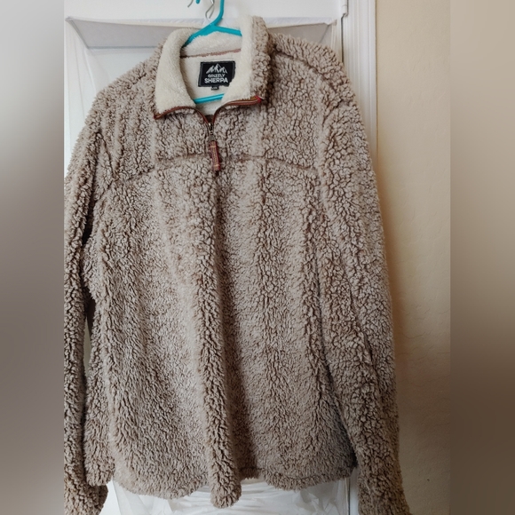 Sherpa wooly pullover - Picture 1 of 4